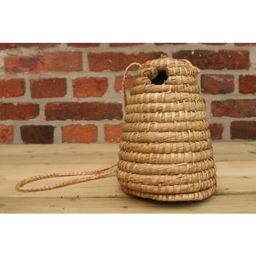 fairtradebee® insect hotel / nesting basket with hanging strap